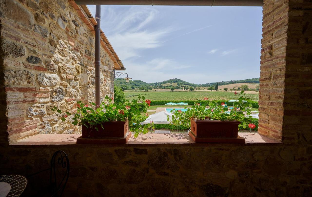 Agriturismo La Peschiera Casole d'Elsa Exterior photo