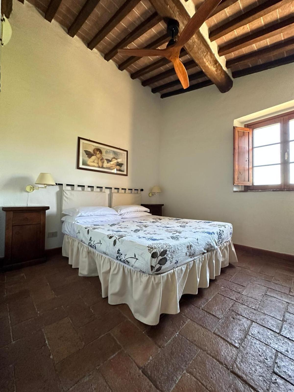 Agriturismo La Peschiera Casole d'Elsa Exterior photo