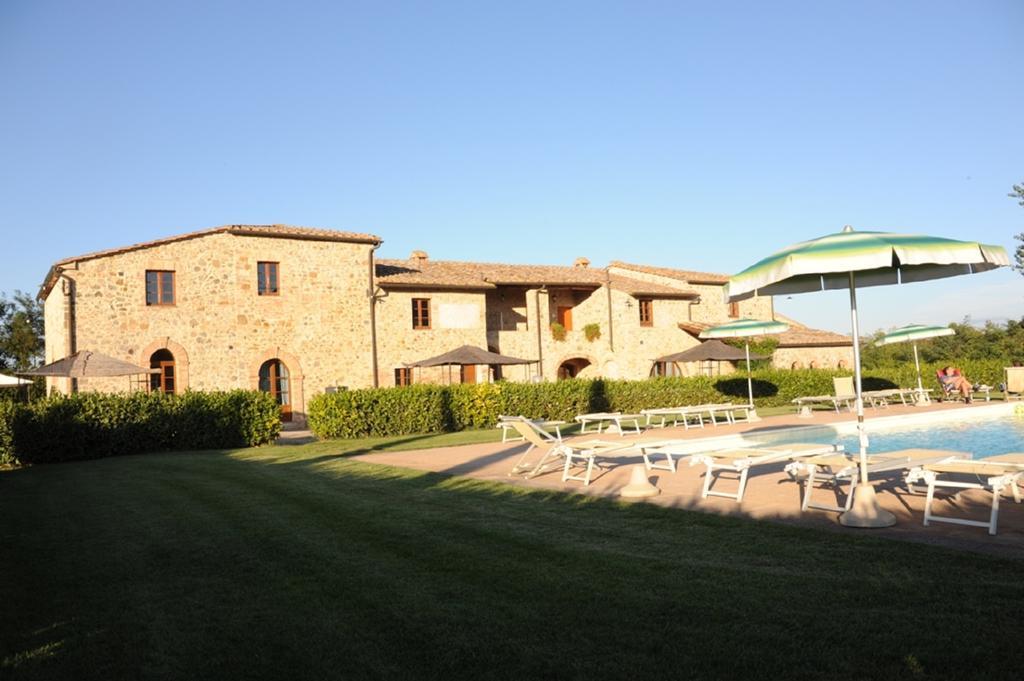 Agriturismo La Peschiera Casole d'Elsa Exterior photo