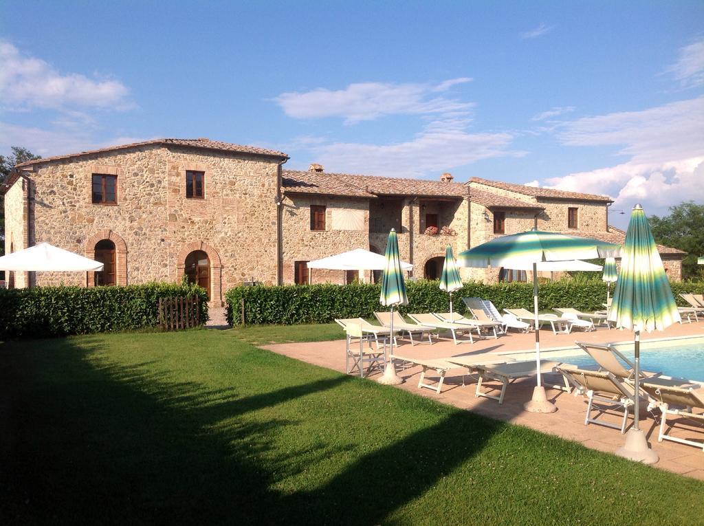 Agriturismo La Peschiera Casole d'Elsa Exterior photo